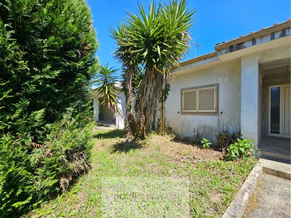 Moradia T6 para Venda em Travanca Foto 25