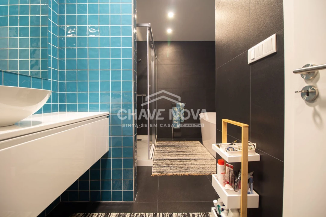 Apartamento T2 para Venda em Esmoriz Foto 6