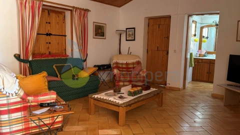 Quinta T2 para Venda em São Bartolomeu de Messines