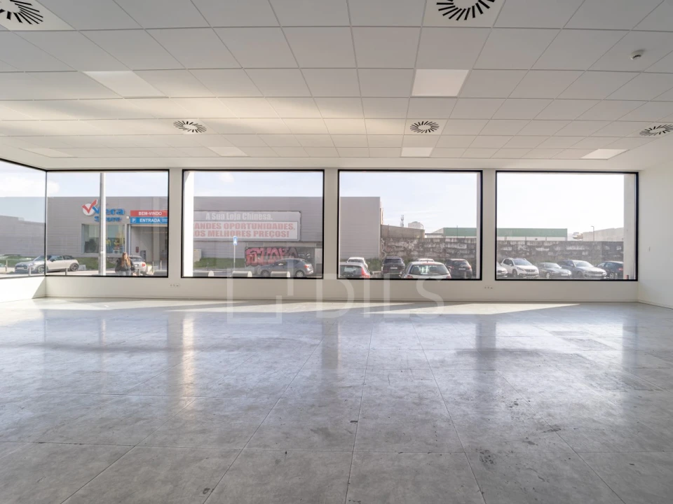Escritório para Arrendamento em Ramalde Foto 7