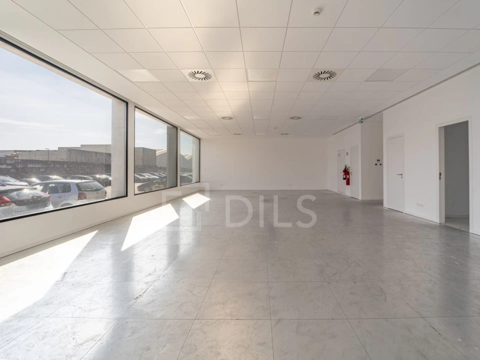 Escritório para Arrendamento em Ramalde Foto 4