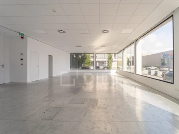Escritório para Arrendamento em Ramalde