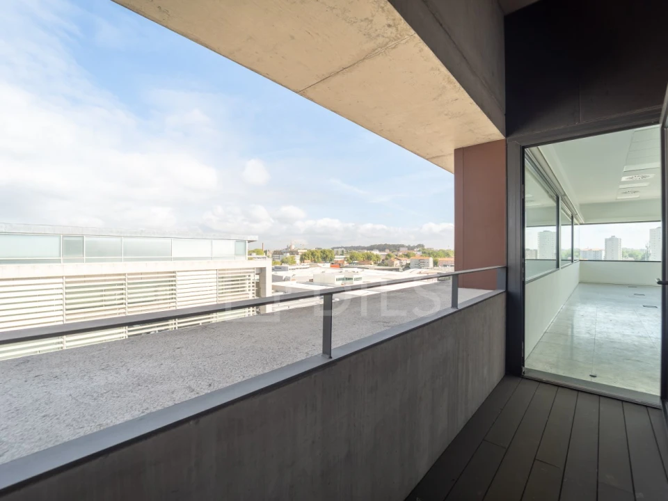 Escritório para Arrendamento em Ramalde Foto 10