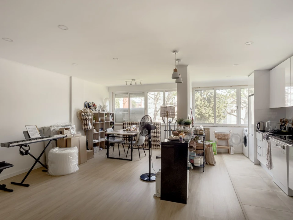 Apartamento T2 para Venda em Oeiras e São Julião da Barra, Paço de Arcos e Caxias Foto 2