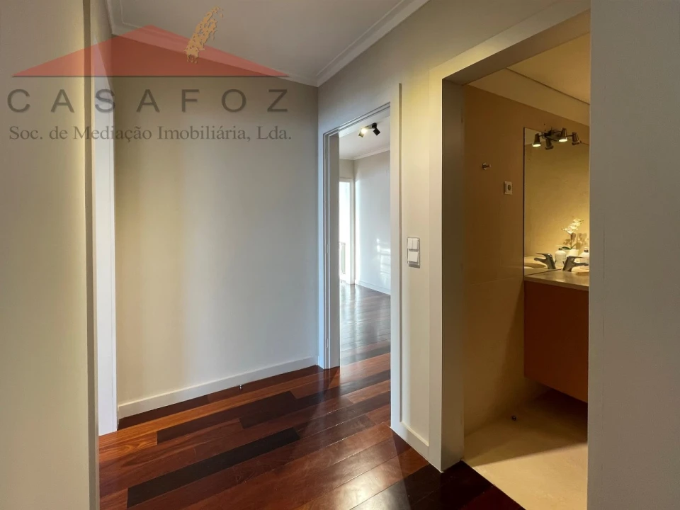 Apartamento T2 para Arrendamento em Matosinhos e Leça da Palmeira Foto 18