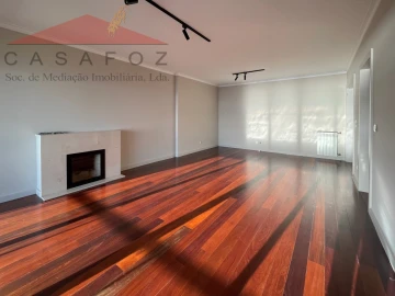 Apartamento T2 para Arrendamento em Matosinhos e Leça da Palmeira