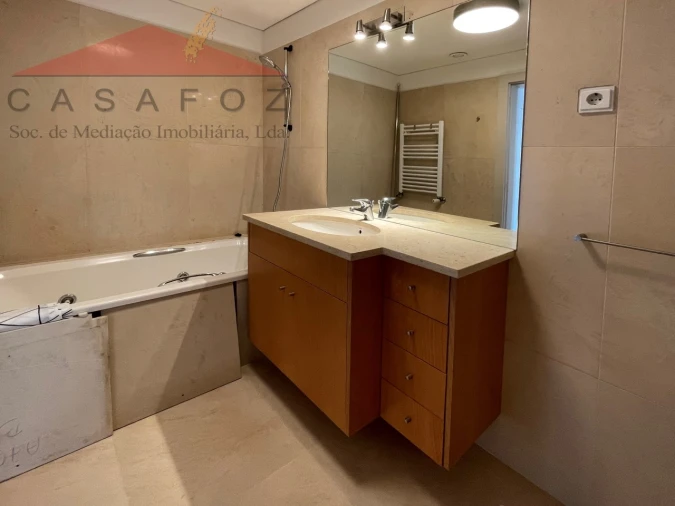 Apartamento T2 para Arrendamento em Matosinhos e Leça da Palmeira Foto 23