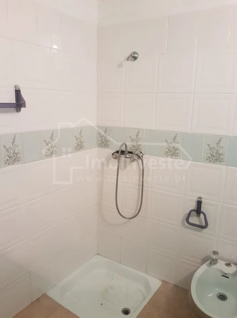 Quinta T2 para Venda em Alcains