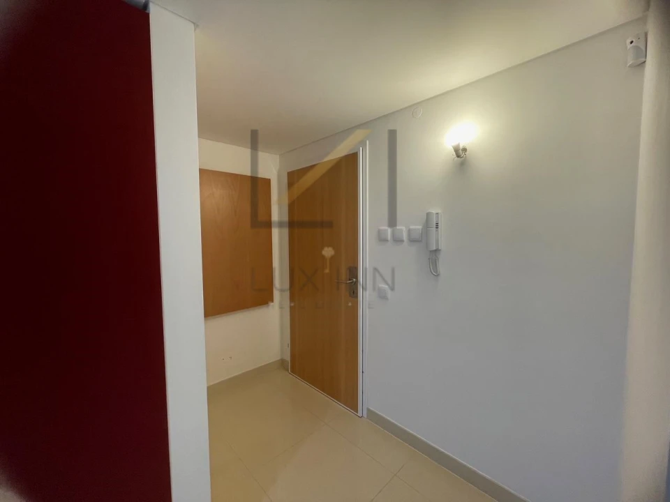 Apartamento T1 para Venda em Quinta do Anjo Foto 3