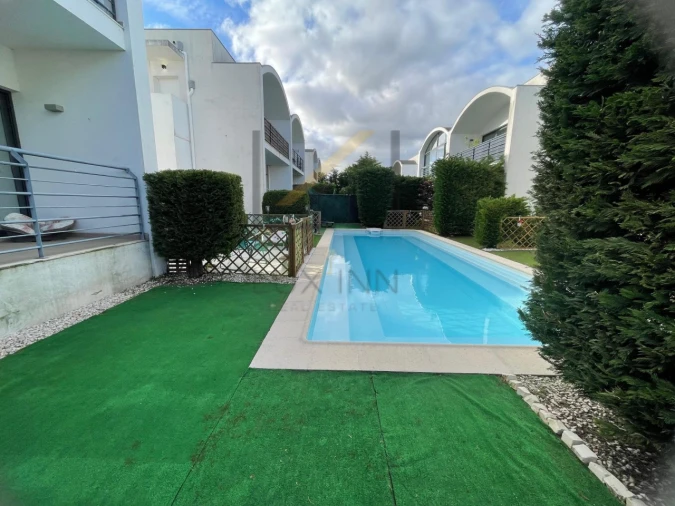 Apartamento T1 para Venda em Quinta do Anjo Foto 12