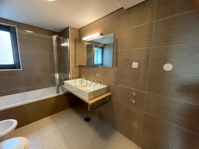 Apartamento T1 para Venda em Quinta do Anjo Foto 17
