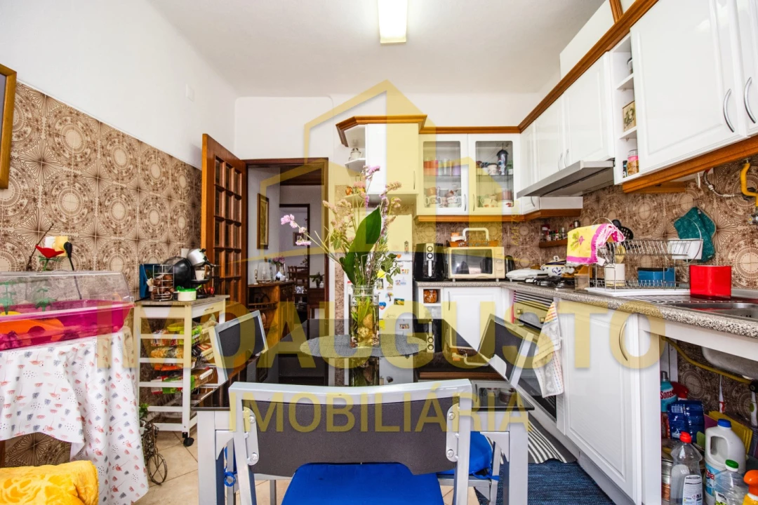 Apartamento T2 para Venda em Guarda Foto 4