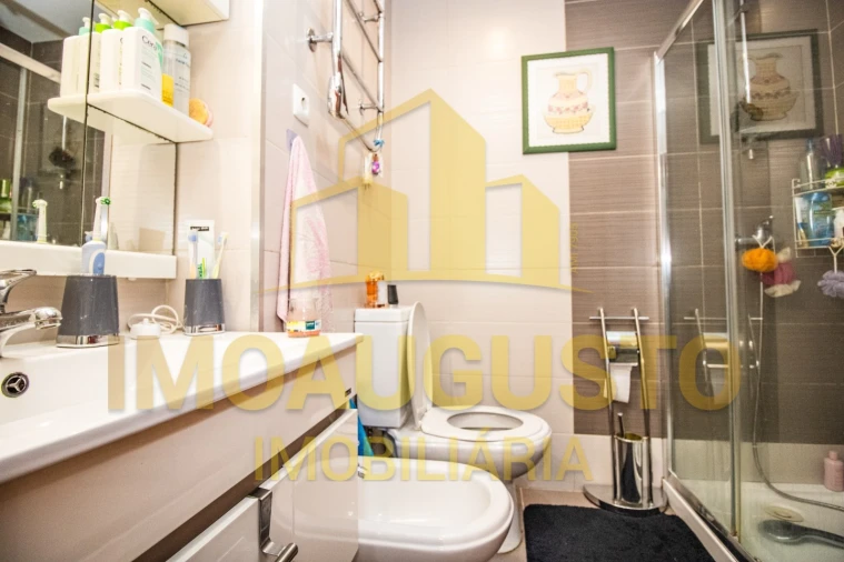 Apartamento T2 para Venda em Guarda Foto 16