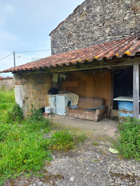 Armazém para Venda em Atouguia