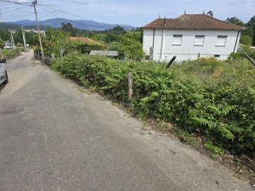 Terreno para Venda em Mazedo e Cortes