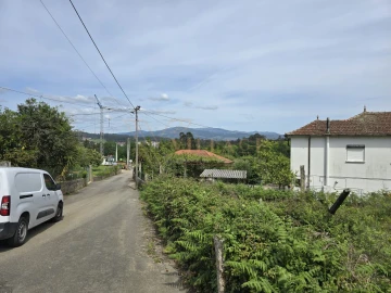 Terreno para Venda em Mazedo e Cortes