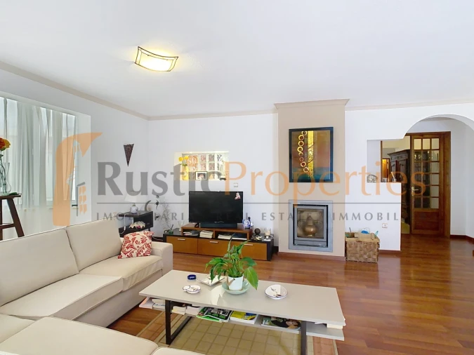 Apartamento T3 para Venda em Faro (Sé e São Pedro) Foto 5