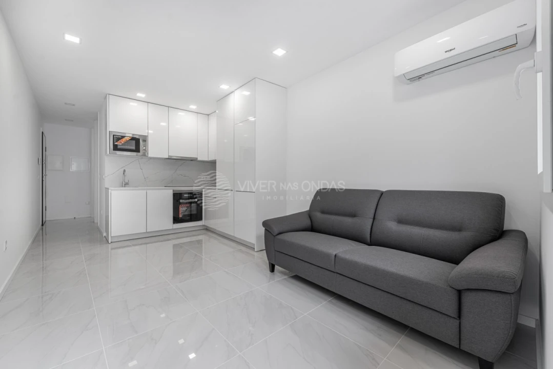 Apartamento T1 para Arrendamento em São Vicente (Braga) Foto 6