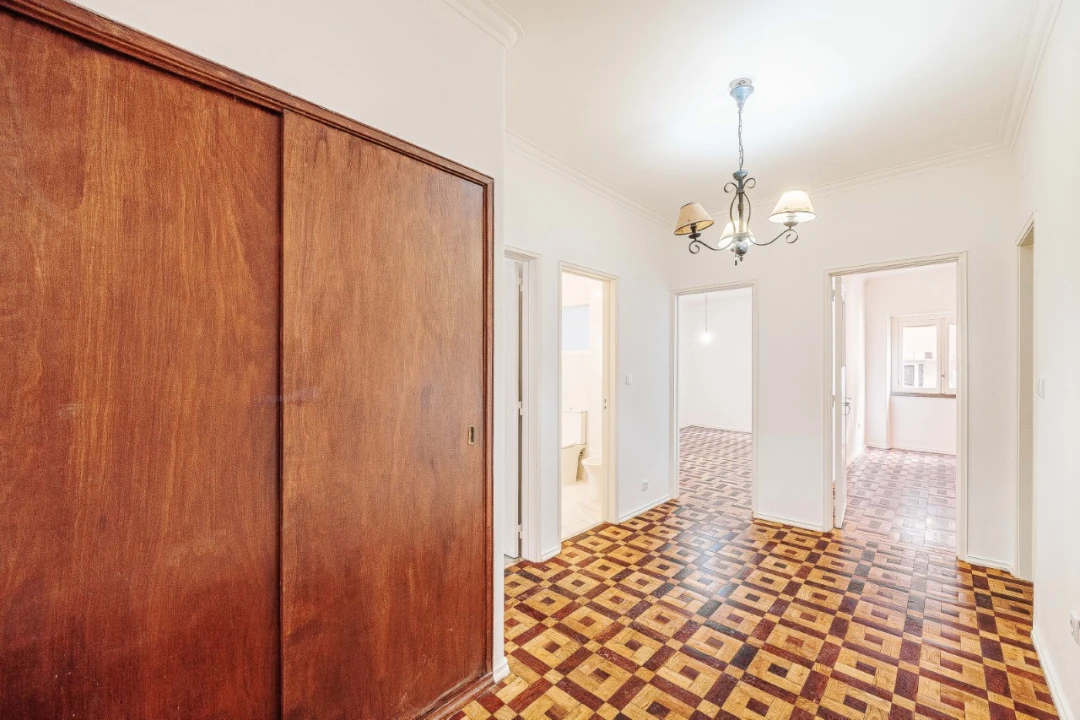 Apartamento T2 para Venda em Venteira Foto 21