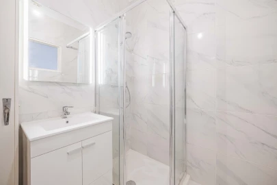Apartamento T2 para Venda em Venteira
