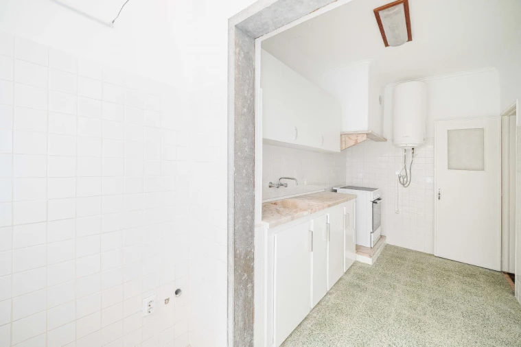 Apartamento T2 para Venda em Venteira Foto 17
