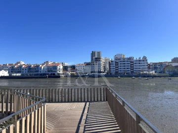 Apartamento T4 para Venda em Barreiro e Lavradio