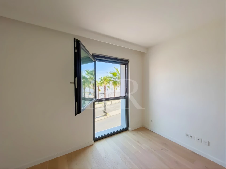 Apartamento T3 para Arrendamento em Avenidas Novas Foto 19