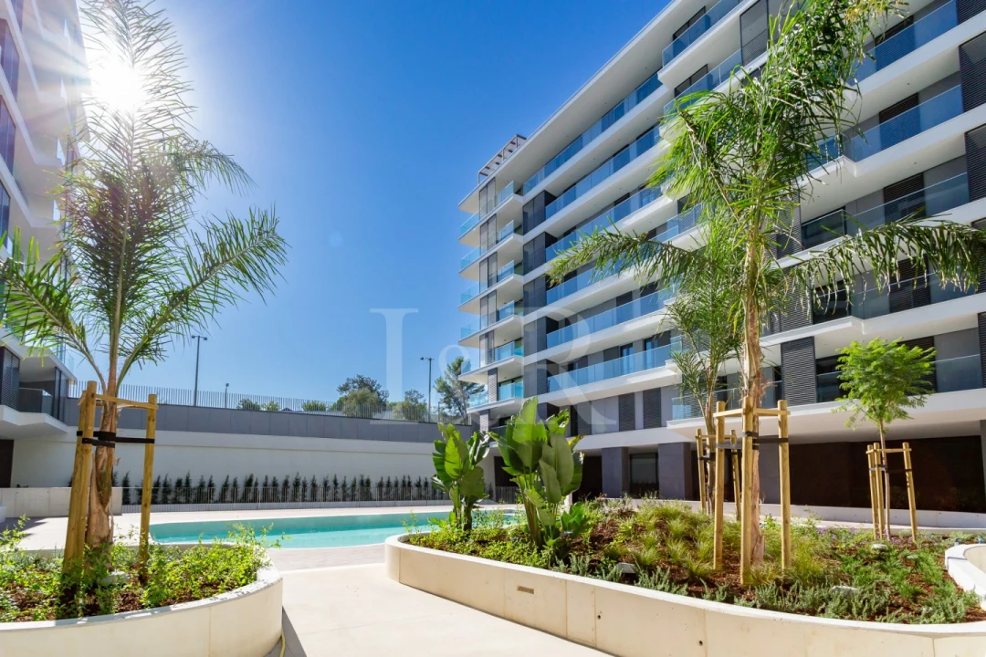 Apartamento T3 para Arrendamento em Avenidas Novas Foto 28