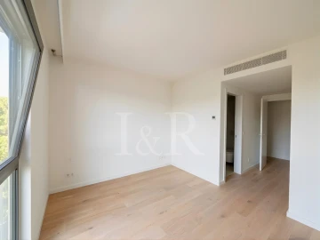 Apartamento T3 para Arrendamento em Avenidas Novas