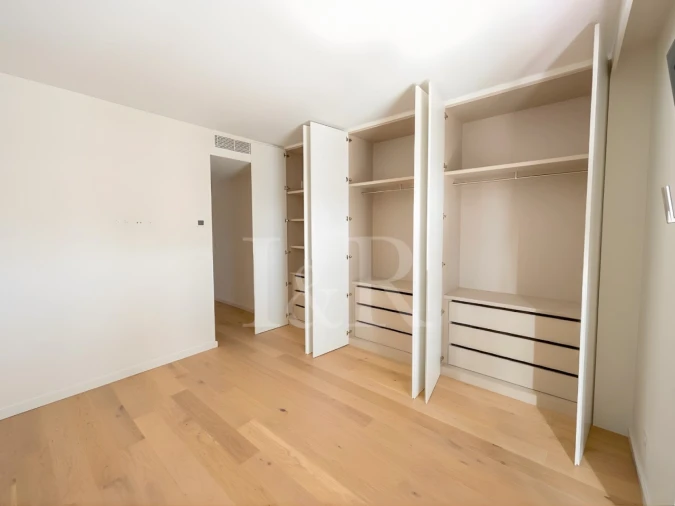 Apartamento T3 para Arrendamento em Avenidas Novas Foto 14