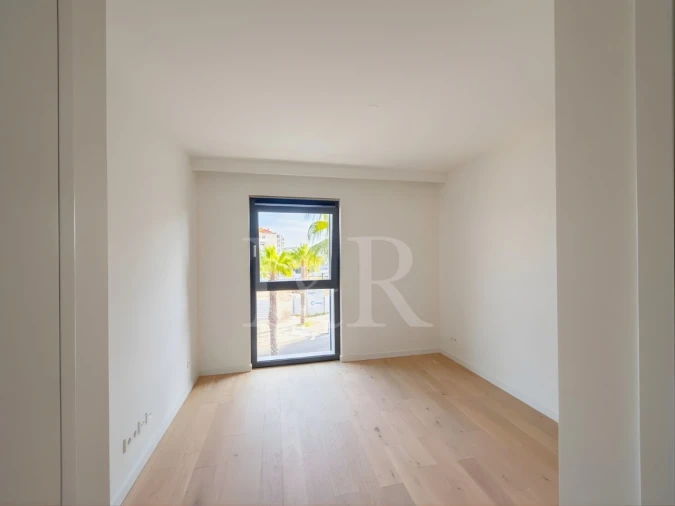 Apartamento T3 para Arrendamento em Avenidas Novas Foto 15