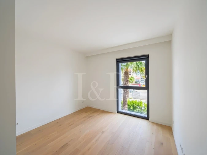 Apartamento T3 para Arrendamento em Avenidas Novas Foto 20