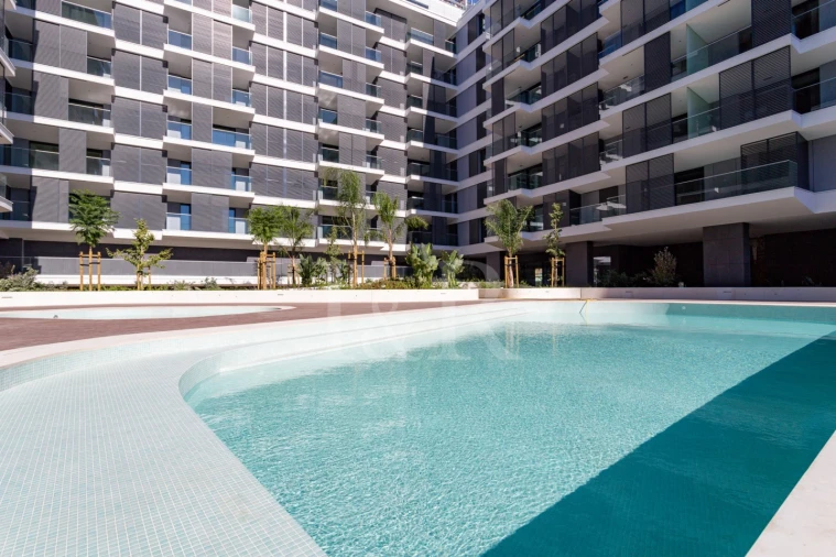 Apartamento T3 para Arrendamento em Avenidas Novas Foto 31