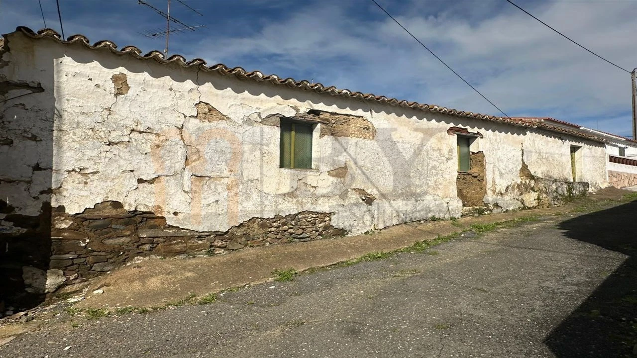 Moradia para Venda em Santana de Cambas Foto 3