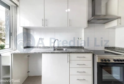 Apartamento T1 para Venda em Venteira