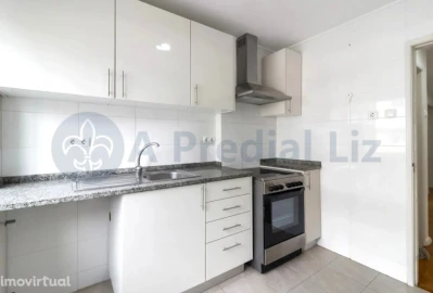 Apartamento T1 para Venda em Venteira