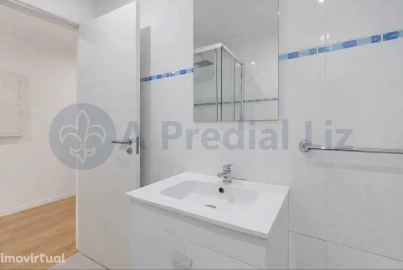 Apartamento T1 para Venda em Venteira