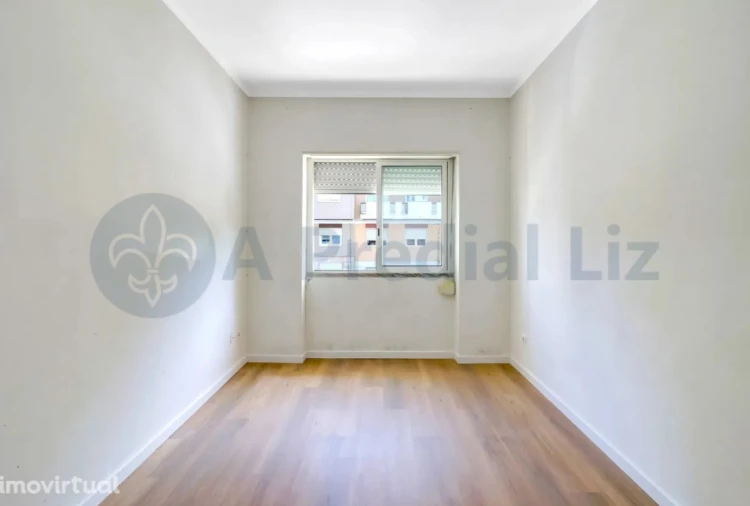Apartamento T1 para Venda em Venteira Foto 12