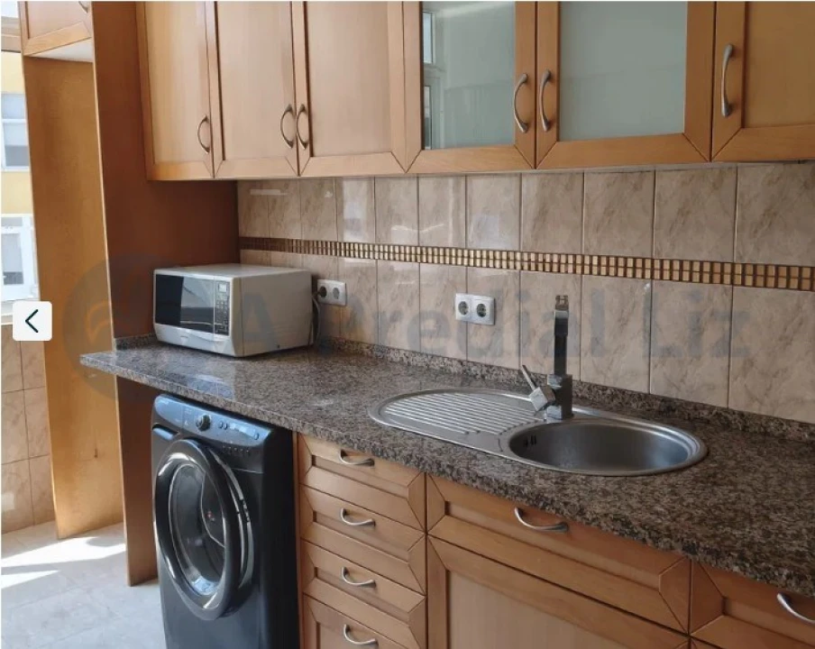 Apartamento para Venda em Venteira Foto 1