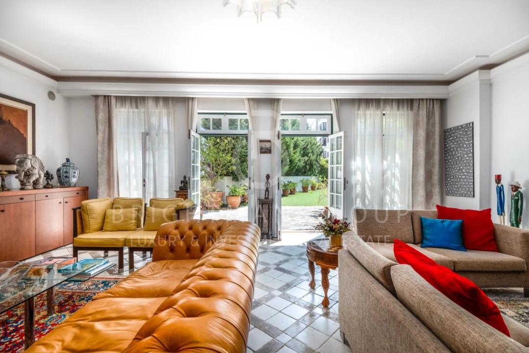 Moradia T5 para Venda em Carcavelos e Parede Foto 9