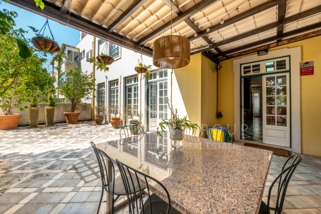 Moradia T5 para Venda em Carcavelos e Parede Foto 17