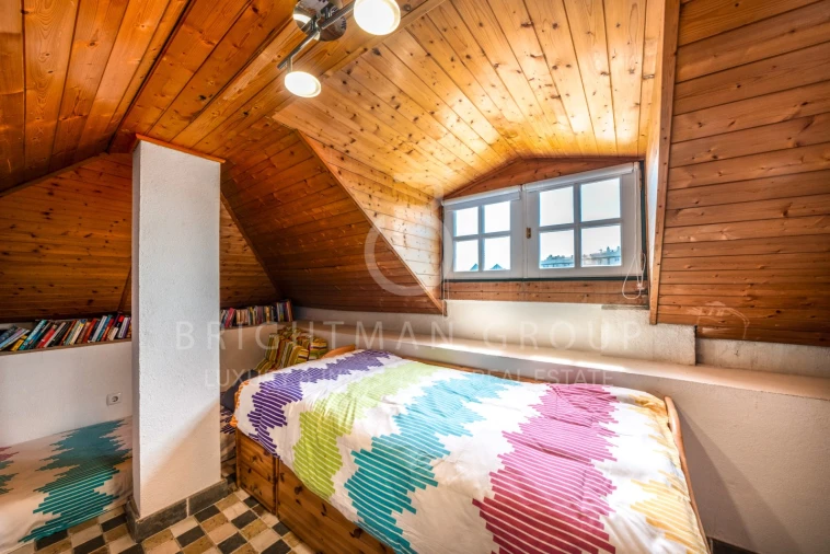 Moradia T5 para Venda em Carcavelos e Parede Foto 30