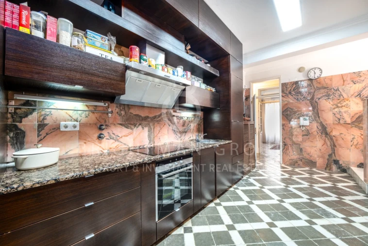 Moradia T5 para Venda em Carcavelos e Parede Foto 13