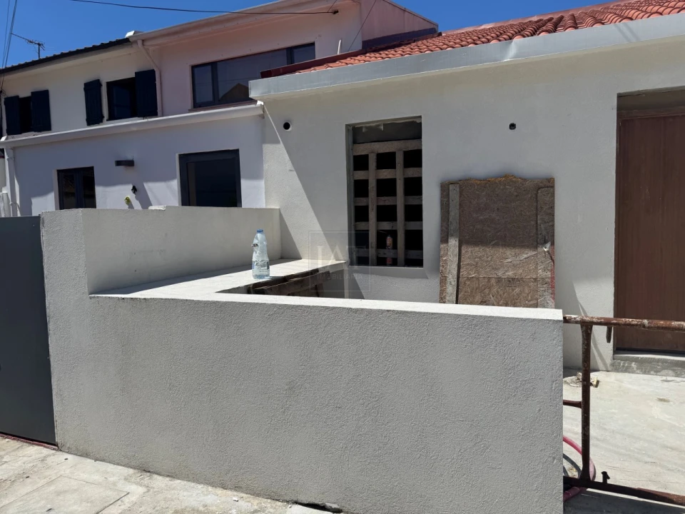 Quinta T2 para Arrendamento em Ramalde Foto 2