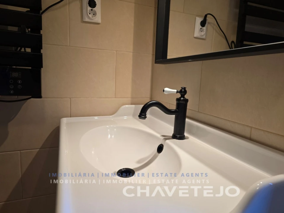 Moradia T3 para Venda em Chãos Foto 59