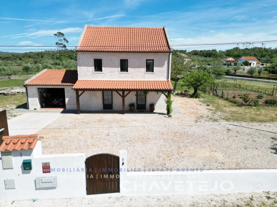 Moradia T3 para Venda em Chãos Foto 71