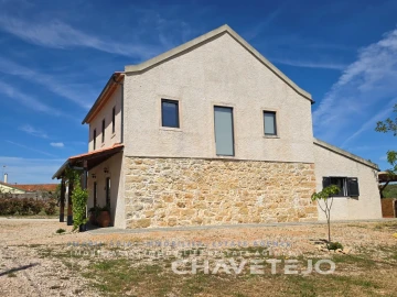 Moradia T3 para Venda em Chãos