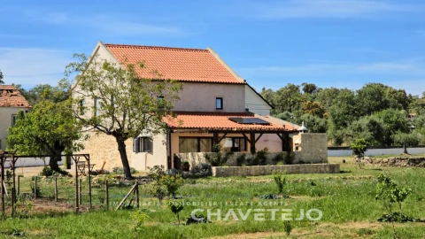 Moradia T3 para Venda em Chãos