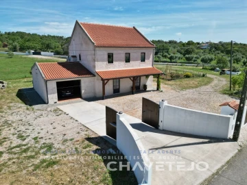 Moradia T3 para Venda em Chãos