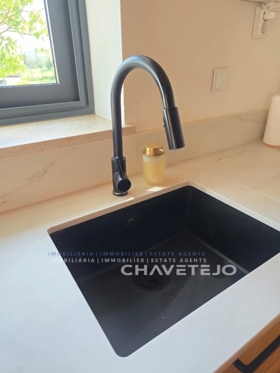 Moradia T3 para Venda em Chãos Foto 34